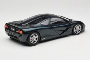 McLaren F1 Green LCD 1:18 LCD18014-GR Diecast - image 3 of 8