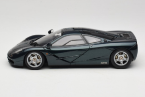 McLaren F1 Green LCD 1:18 LCD18014-GR Diecast - image 4 of 8