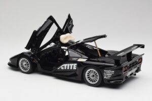 McLaren F1 GTR #41 T. Büscher / R. Gounon 1997 UT Models 1:18 26011 Diecast - image 5 of 8