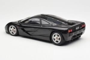 McLaren F1 Road Car Black AUTOart 1:18 76002 Diecast - image 7 of 8