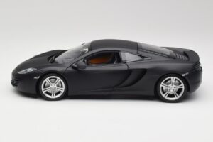 McLaren MP4-12C Matt Satellite Grey Minichamps 1:18 110133024 Diecast - image 4 of 8