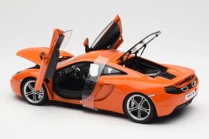 McLaren MP4-12C Orange AUTOart 1:18 76006 Diecast - image 5 of 8