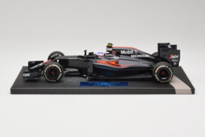 McLaren MP4-31 Honda #22 J. Button McLaren Honda F1 Team Chinese Grand Prix 2016 Minichamps 1:18 537161822 Diecast