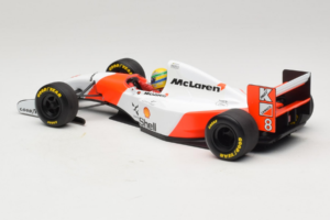 McLaren MP4/8 Ford #8 A. Senna Marlboro McLaren 1993 Minichamps 1:18 540931808 Diecast - image 5 of 7