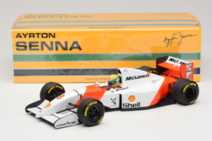McLaren MP4/8 Ford #8 A. Senna Marlboro McLaren 1993 Minichamps 1:18 540931808 Diecast - image 7 of 7