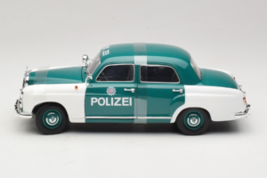 Mercedes 180 Ponton Polizei Revell 1:18 08863 Diecast - image 3 of 6