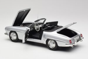 Mercedes 190 SL W121 Silver Grey Minichamps 1:18 100037031 Diecast - image 5 of 8