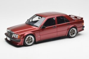 Mercedes 190E 2.5-16 W201 RAUH-Welt Republik Red Otto 1:18 OT1083 Resin