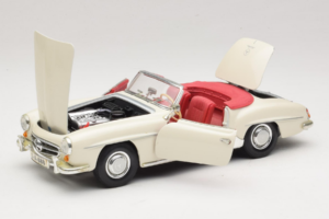 Mercedes 190SL White Maisto 1:18 50274 Diecast - image 2 of 8
