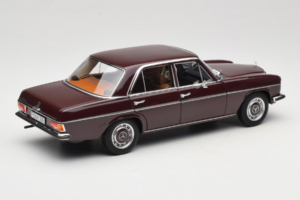 Mercedes 200 W115 Dark Red Brown Norev 1:18 183778 Diecast - image 3 of 8