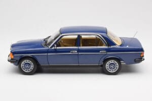 Mercedes 200 W123 Surf Blue Norev 1:18 183710 Diecast - image 4 of 8