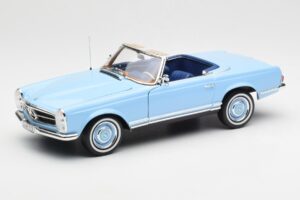 Mercedes 230 SL W113 Pagoda Horizon Blue Dealer Edition Norev 1:18 B66040633 Diecast