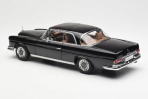 Mercedes 280 SE W111 Coupe Black AUTOart 1:18 76286 Diecast - image 7 of 8