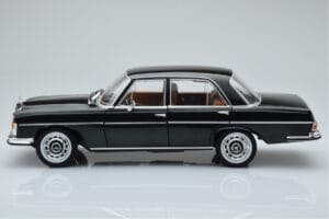Mercedes 280 SE W108 Green Norev 1:18 183935 Diecast - image 4 of 8