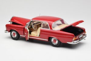 Mercedes 280 SE W108 Red Norev 1:18 193527 Diecast - image 5 of 8