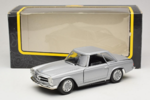Mercedes 280 SL W113 Berlina Silver Techno Giodi 1:18 F14051030 Diecast - image 8 of 8