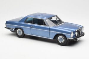 Mercedes 280C/8 W114 Coupe Blue Metallic AUTOart 1:18 76187 Diecast - image 6 of 8