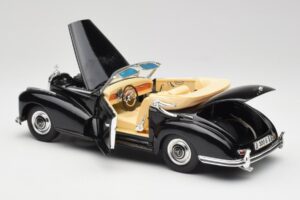 Mercedes 300 S W188 Cabriolet Black Tchibo 1:18 36782 Diecast - image 5 of 8