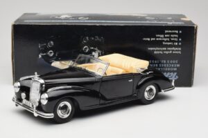 Mercedes 300 S W188 Cabriolet Black Tchibo 1:18 36782 Diecast - image 8 of 8