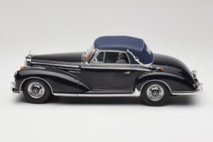 Mercedes 300 SC W188 Cabriolet Softtop Dark Blue KK-Scale 1:18 KKDC180944 Diecast - image 3 of 6