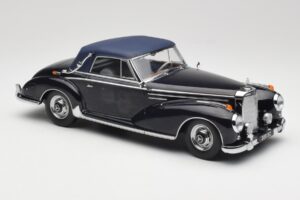 Mercedes 300 SC W188 Cabriolet Softtop Dark Blue KK-Scale 1:18 KKDC180944 Diecast - image 4 of 6