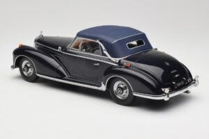 Mercedes 300 SC W188 Cabriolet Softtop Dark Blue KK-Scale 1:18 KKDC180944 Diecast - image 5 of 6