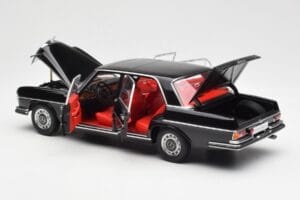 Mercedes 300 SEL 6.3 W109 Black AUTOart 1:18 76140 Diecast - image 5 of 8