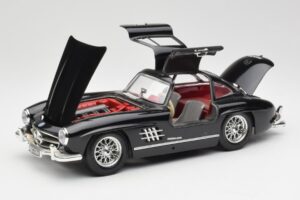 Mercedes 300 SL W198 Black Bburago 1:18 35791 Diecast - image 2 of 8