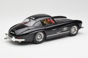 Mercedes 300 SL W198 Black Bburago 1:18 35791 Diecast - image 3 of 8