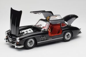 Mercedes 300 SL W198 Black Minichamps 1:18 180039004 Diecast - image 2 of 8