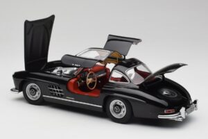 Mercedes 300 SL W198 Black Minichamps 1:18 180039004 Diecast - image 5 of 8