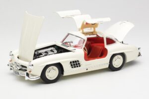 Mercedes 300 SL W198 White Minichamps 1:18 180039006 Diecast - image 2 of 8
