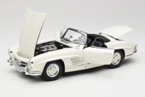 Mercedes 300 SL W198 Roadster White With Soft Top Minichamps 1:18 180039034 Diecast - image 2 of 9