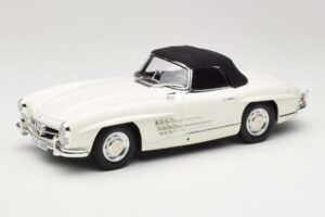 Mercedes 300 SL W198 Roadster White With Soft Top Minichamps 1:18 180039034 Diecast - image 3 of 9