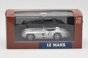 Mercedes 300 SLR #21 K. Kling / A. Simon 24 Hours of Le Mans 1955 Minichamps 1:43 432553021 Diecast - image 4 of 4
