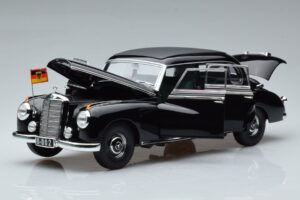 Mercedes 300 W186 Konrad Adenauer Norev 1:18 183707 Diecast - image 2 of 9