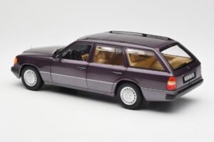 Mercedes 300D S124 T-Model Bornit Dealer Edition Norev 1:18 B66040701 Diecast - image 7 of 8