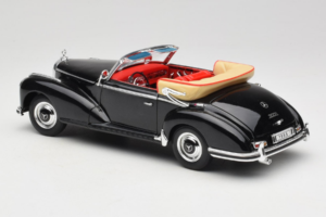 Mercedes 300S W188 Roadster Black Welly 1:18 801-3271398 Diecast - image 7 of 8