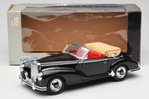Mercedes 300S W188 Roadster Black Welly 1:18 801-3271398 Diecast - image 8 of 8