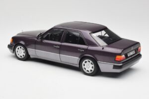 Mercedes 500 E W124 Bornit Metallic Norev 1:18 183948 Diecast - image 7 of 8