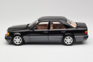 Mercedes 500E W124 Black Limited Edition Norev 1:18 183949 Diecast - image 4 of 12
