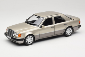 Mercedes 500E W124 Smoke Silver Dealer Edition Norev 1:18 B66040724 Diecast