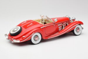 Mercedes 500K Special Roadster Red Maisto 1:18 56058 Diecast - image 3 of 8