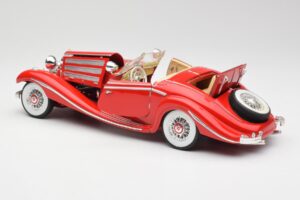 Mercedes 500K Special Roadster Red Maisto 1:18 56058 Diecast - image 5 of 8