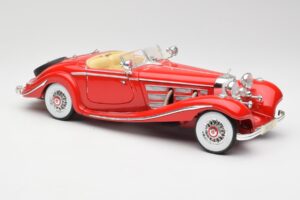 Mercedes 500K Special Roadster Red Maisto 1:18 56058 Diecast - image 6 of 8