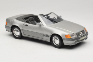 Mercedes 500SL R129 Silver Tchibo 1:18 TC001 Diecast - image 6 of 8