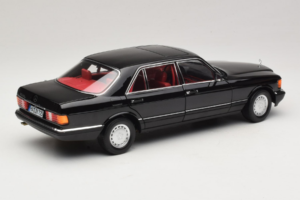 Mercedes 560 SEL W126 Black With Red Interior Norev 1:18 183788 Diecast - image 5 of 8