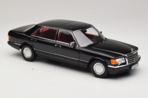 Mercedes 560 SEL W126 Black With Red Interior Norev 1:18 183788 Diecast - image 6 of 8