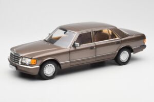 Mercedes 560 SEL W126 Impala Brown Dealer Edition Norev 1:18 B66040646 Diecast
