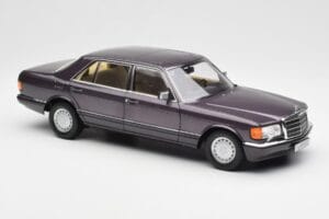 Mercedes 560 SEL W126 Purple Metallic Norev 1:18 183544 Diecast - image 6 of 8